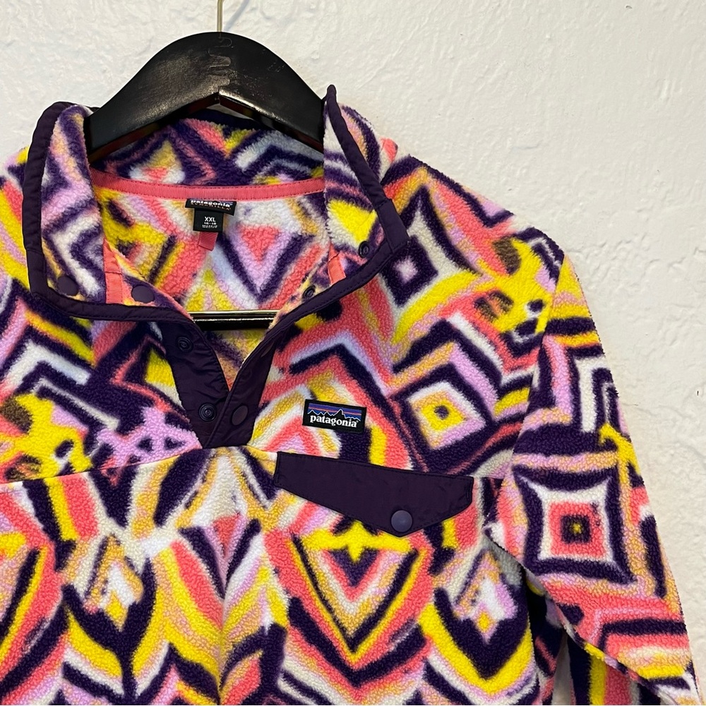 Patagonia Synchilla T-Snap Fleece Pullover Raven Tapestry Purple Girls XXL 16/18 - Picture 2 of 7